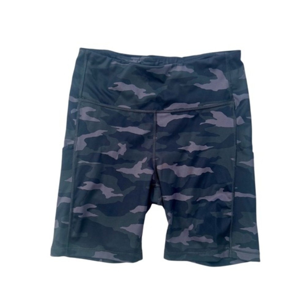 Athleta Camo Ultimate Stash Pocket Camo Shorts